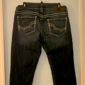 Big Star (Maddie) style mid-rise capris
